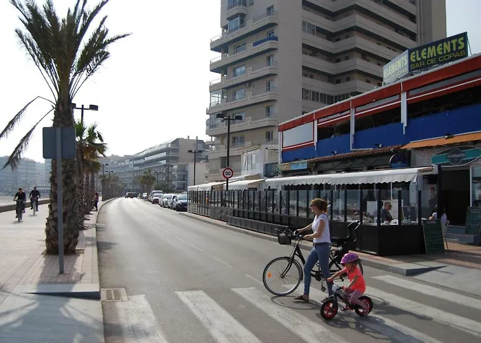 Costa Holidays Апартаменти *