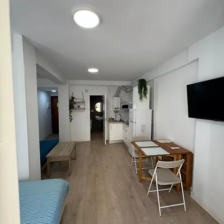 Costa Holidays Apartment *