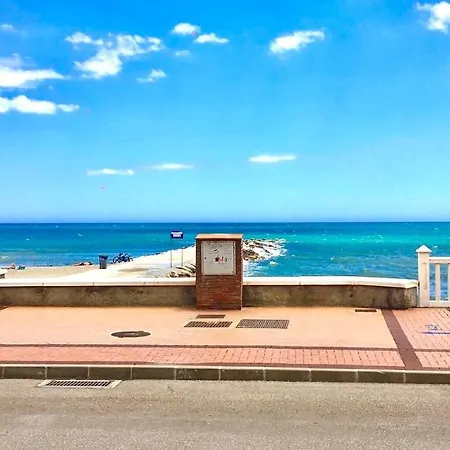 Costa Holidays 公寓 丰希罗拉